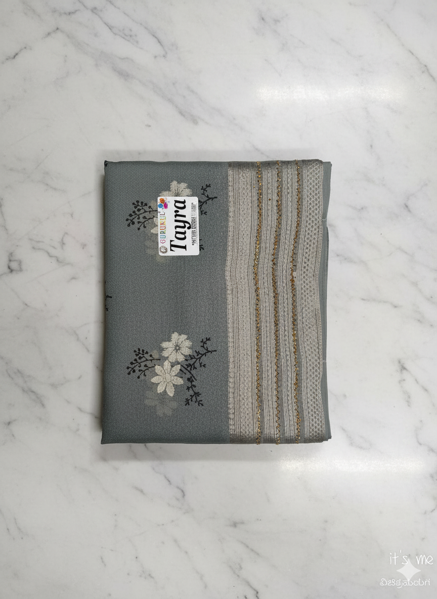 Elegant Green Printed Cotton Saree with Leaf Motif Design