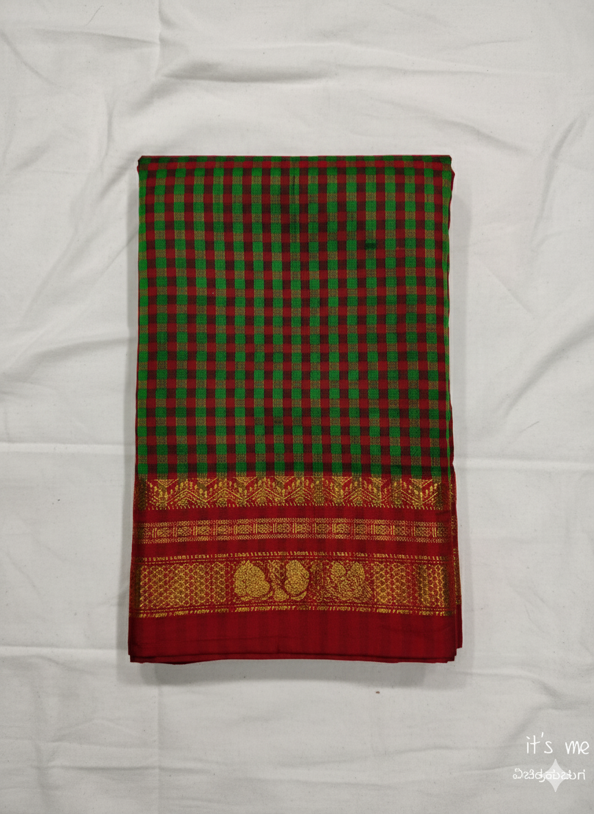 Checked Saree with Rich Zari Border