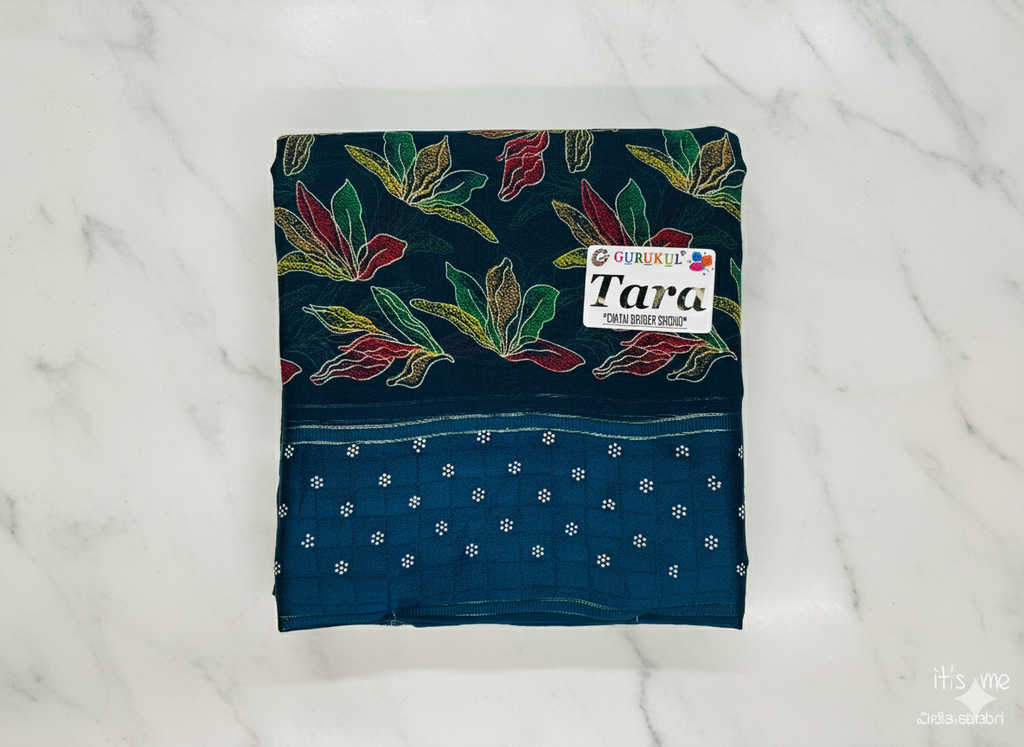 Elegant Green Printed Cotton Saree with Leaf Motif Design