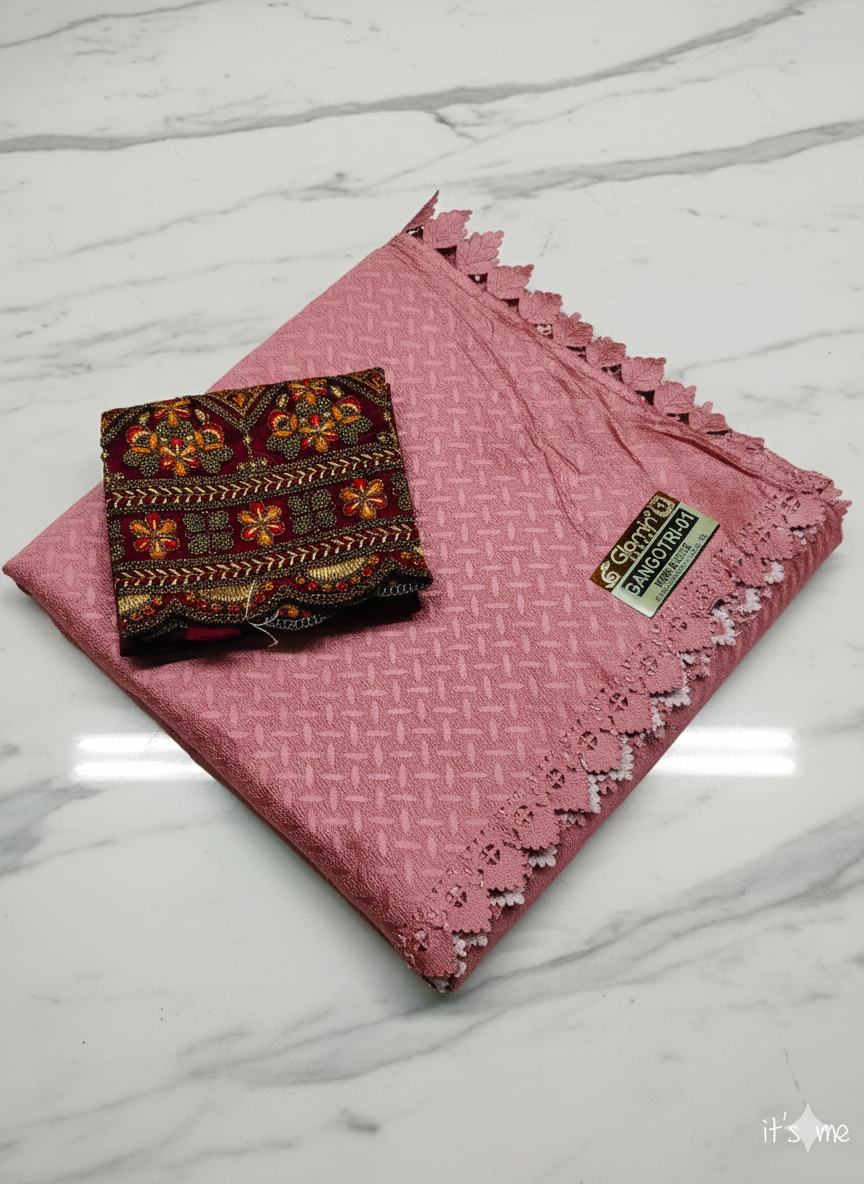 Turquoise Saree with Contrast, Embroidered Blouse Piece