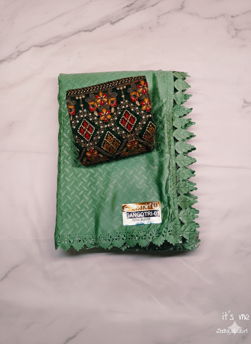 Turquoise Saree with Contrast, Embroidered Blouse Piece