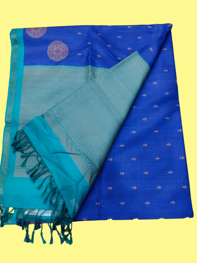 Elegant Cotton Saree with Golden Zari Work and Contrast Pallu