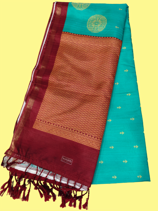 Elegant Cotton Saree with Golden Zari Work and Contrast Pallu