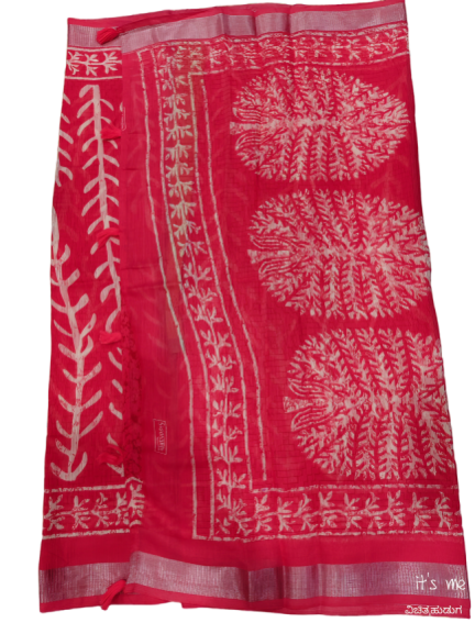 Handloom Saree with White Leaf Motifs