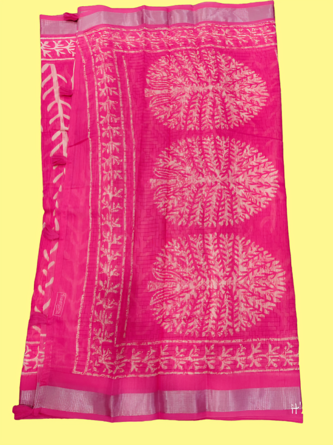 Elegant Handcrafted Printed Saree with Traditional Leaf & Floral Motifs