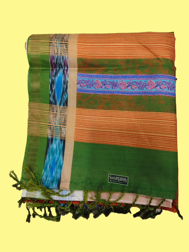 Elegant Coton Saree with Golden Zari Work and Contrast Pallu